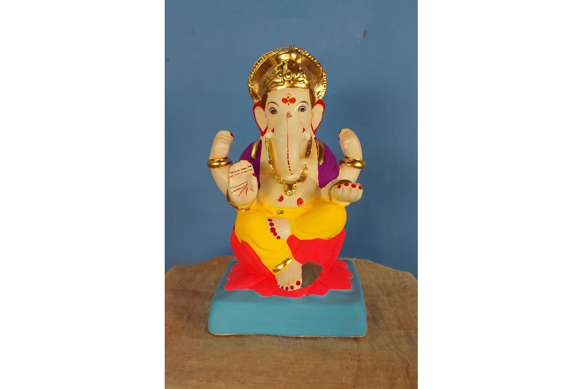 Shadu Mati Ganpati Murti photograph 10