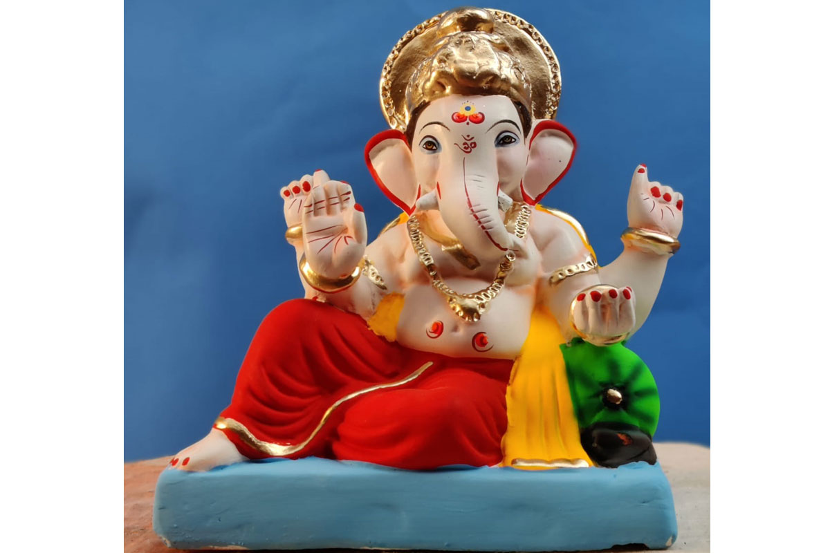 Shadu Mati Ganpati Murti photograph 12